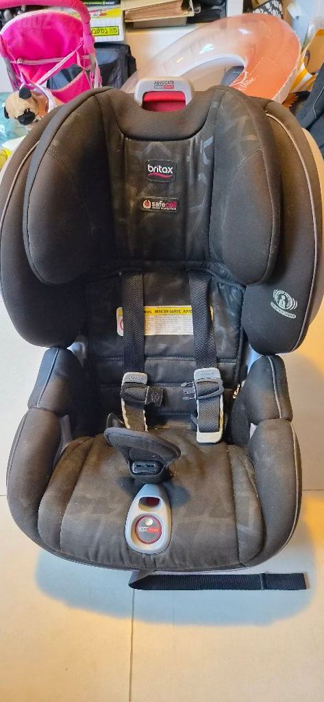 כיסא בטיחות britax