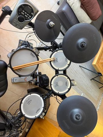 Roland TD-15 + מגבר