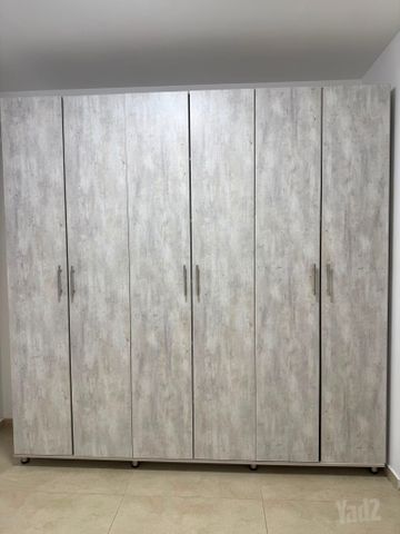 ארון 6 דלתות