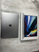 MacBook Pro i9 16 32GB 1TB