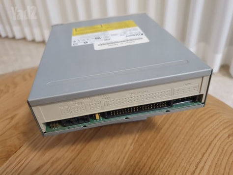 כונן וצורב DVD,CDR,CDRw