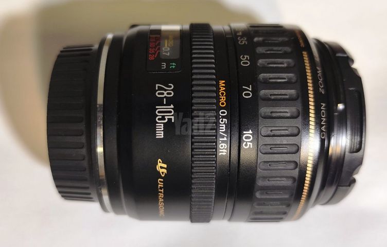 עדשת זום Canon 28-105