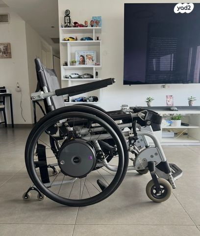 כסא גלגלים