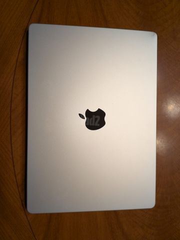 MacBook Pro M1 256GB מקבוק