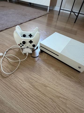 X Box 1 S