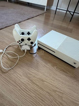 X Box 1 S