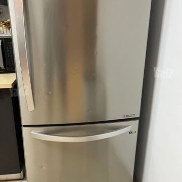 מקרר LG מעולה-פחות מאייפון 😊