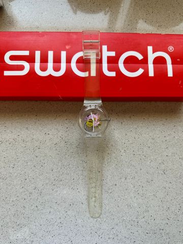שעון swatch שקוף