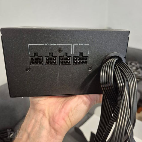 ספק כוח 850W