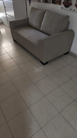 ספה דו מושבית