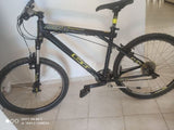 Gt avalanceלארג