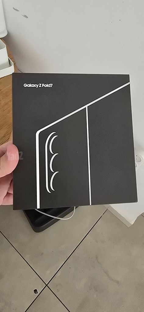 גלקסי פולד 7 256Mb