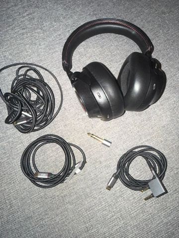 אוזניות Mark Levinson 5909