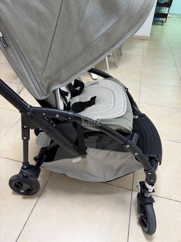 עגלת בוגבו בי 5 אמבטיה וטיולון