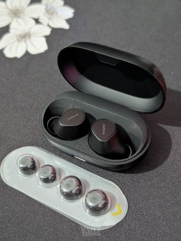 אוזניות Jabra Elite 7 Pro
