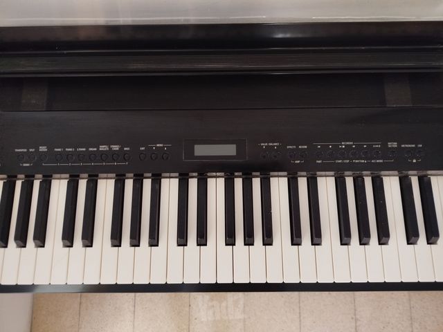 פסנתר חשמלי Kawai Es8