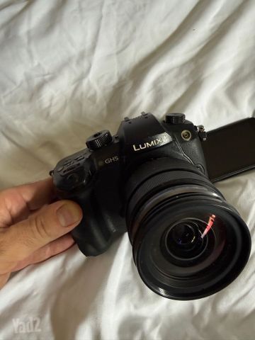 Panasonic GH5 + 12-40 PRO