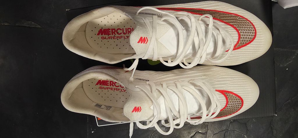 Nike Mercurial Superfly 11