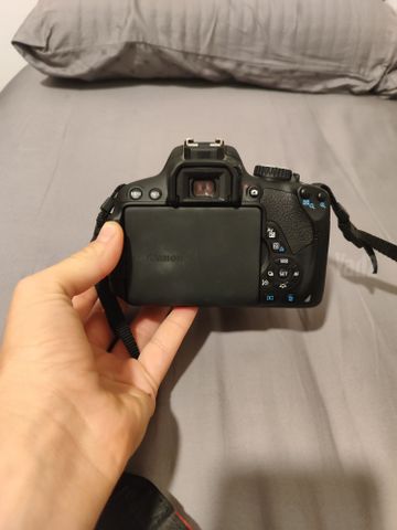 מצלמת Canon EOS 650D