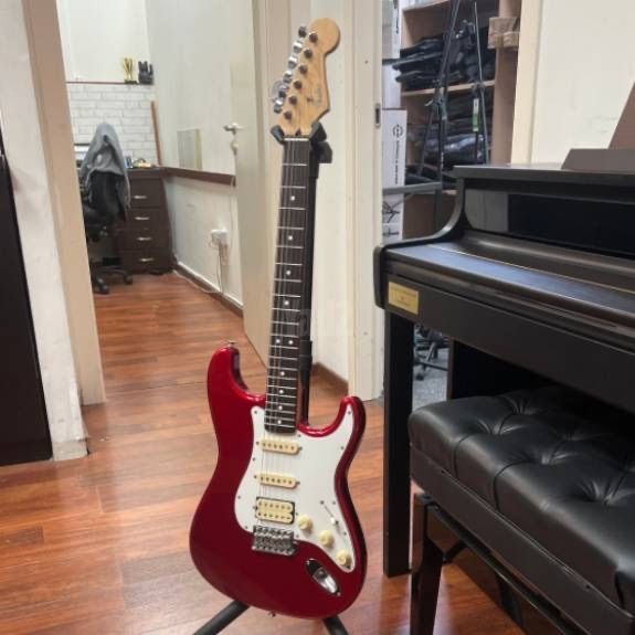 Fender פנדר יפן  1994