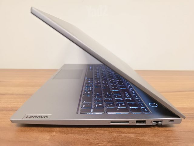 מחש נייד Lenovo ThikBook