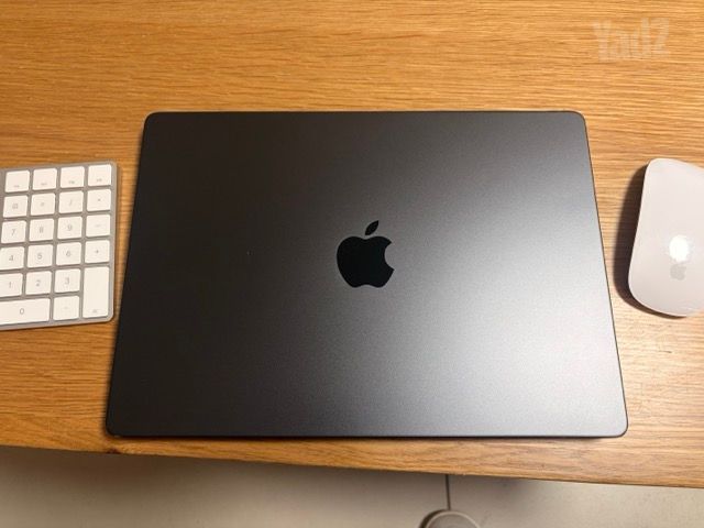 Macbook 14 Pro M3 36GB + מתנה