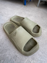 Heron Preston sliders
