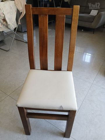 שולחן