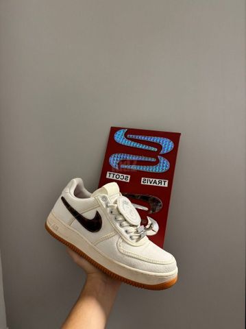 Air force 1 travis scott