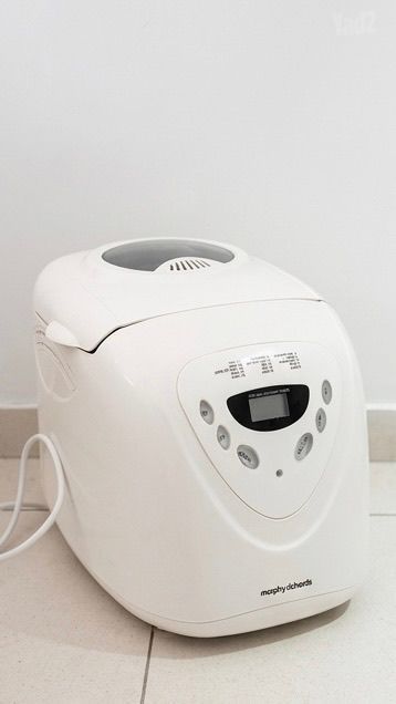 מכונת לחם של Morphy Richards