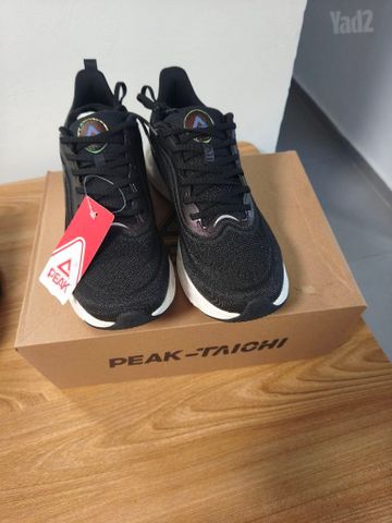 נעליי peak thai-chi