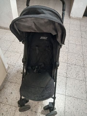 עגלת טיולון