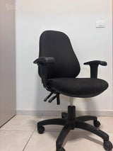 כיסא משרדי