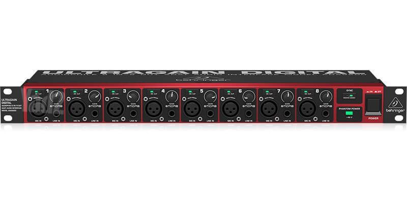 Behringer ADA8200
