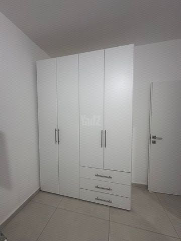 ארון בגדים