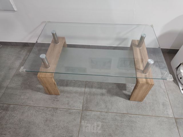 2 ספות ושולחן סלון