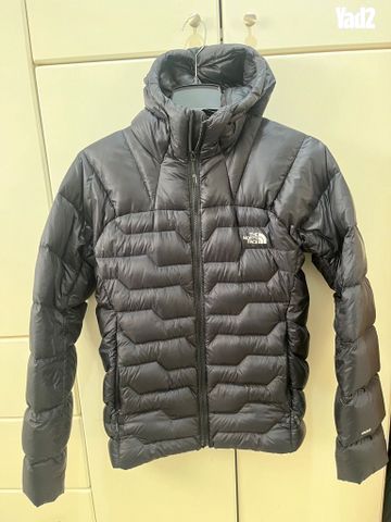 מעיל פוך The North Face M