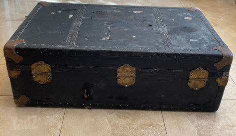ארגז מסע עתיק