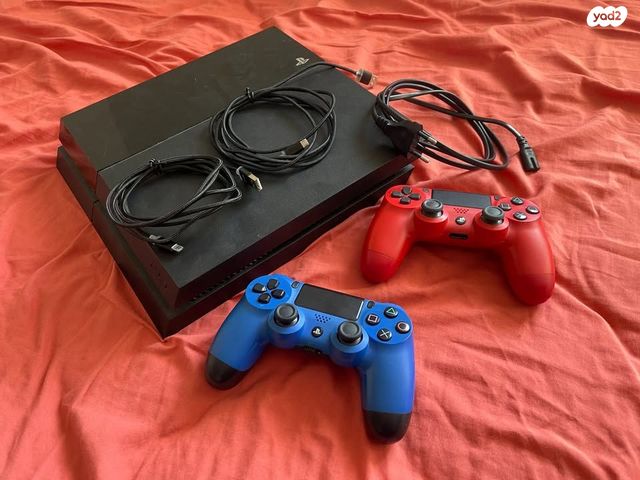 Sony PlayStation 4 - PS4
