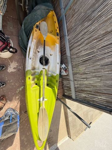 קיאק FeelFree Nomad עם משוט