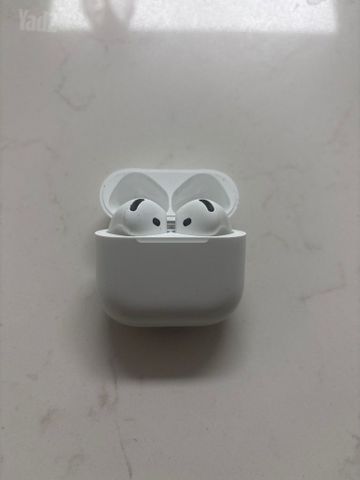 Airpods 4