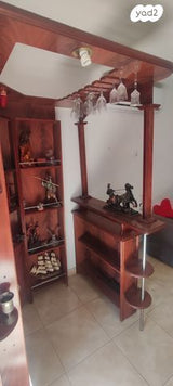 בר למשקאות עץ מלא