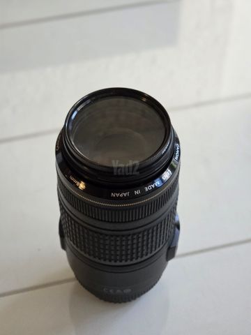Canon 70-300mm f4.5-5.6 IS