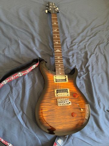 prs se custom 24 גיטרה חשמלית