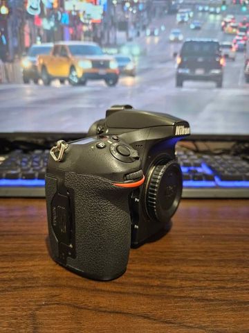 ניקון D810