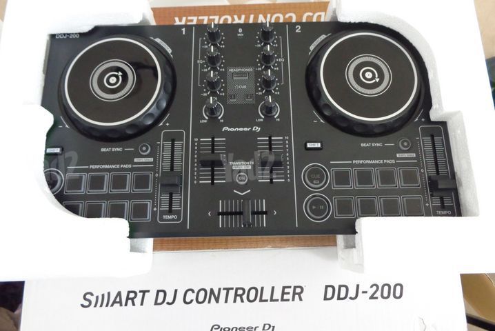 PIONEER DDJ200 קונטרולר