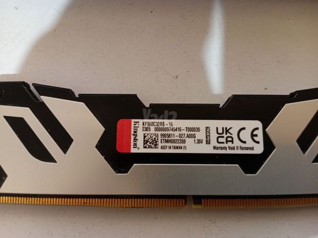 זיכרון DDR5 16GB 6400MHZ CL32