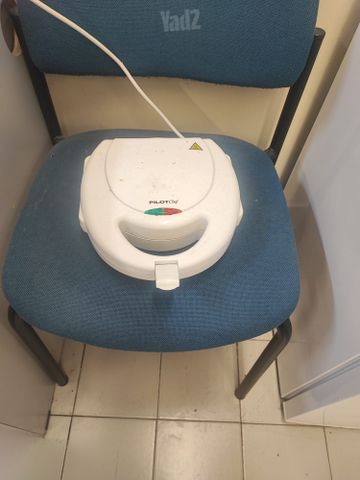 מוצרי חשמל