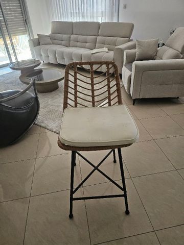 כיסאות בר