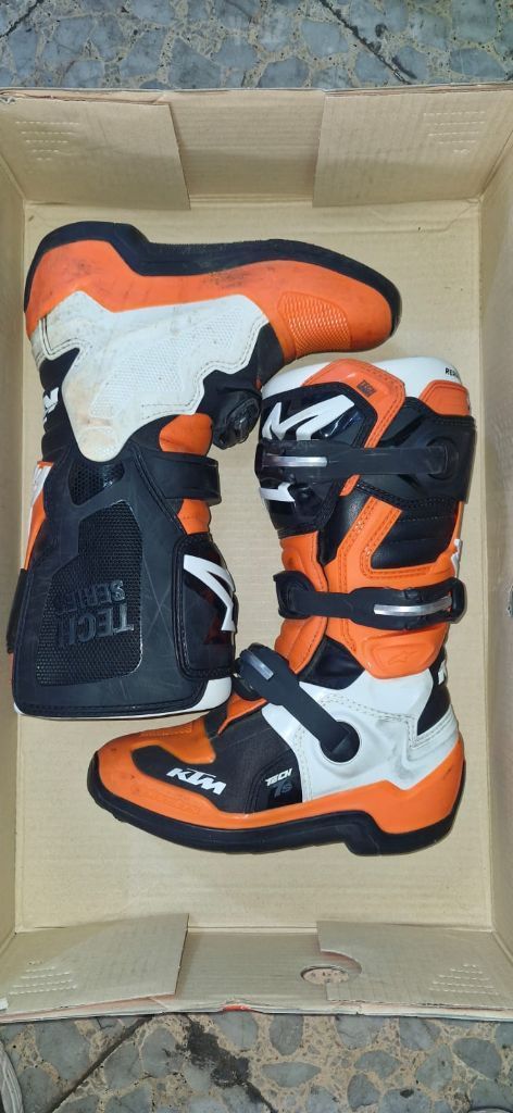 מגפי שטח AlpineStar Tech 7s